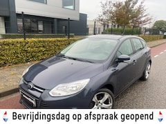 Ford Focus - 1.0 EcoBoost Edition Stoel/vrw Airco Start/stop