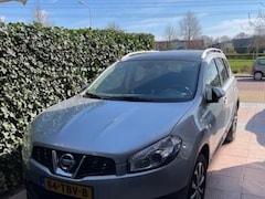 Nissan Qashqai+2 - 2.0 Connect Edition 7 persoons | Panorama dak | Navigatie | 18 inch | Achteruitrijcamera
