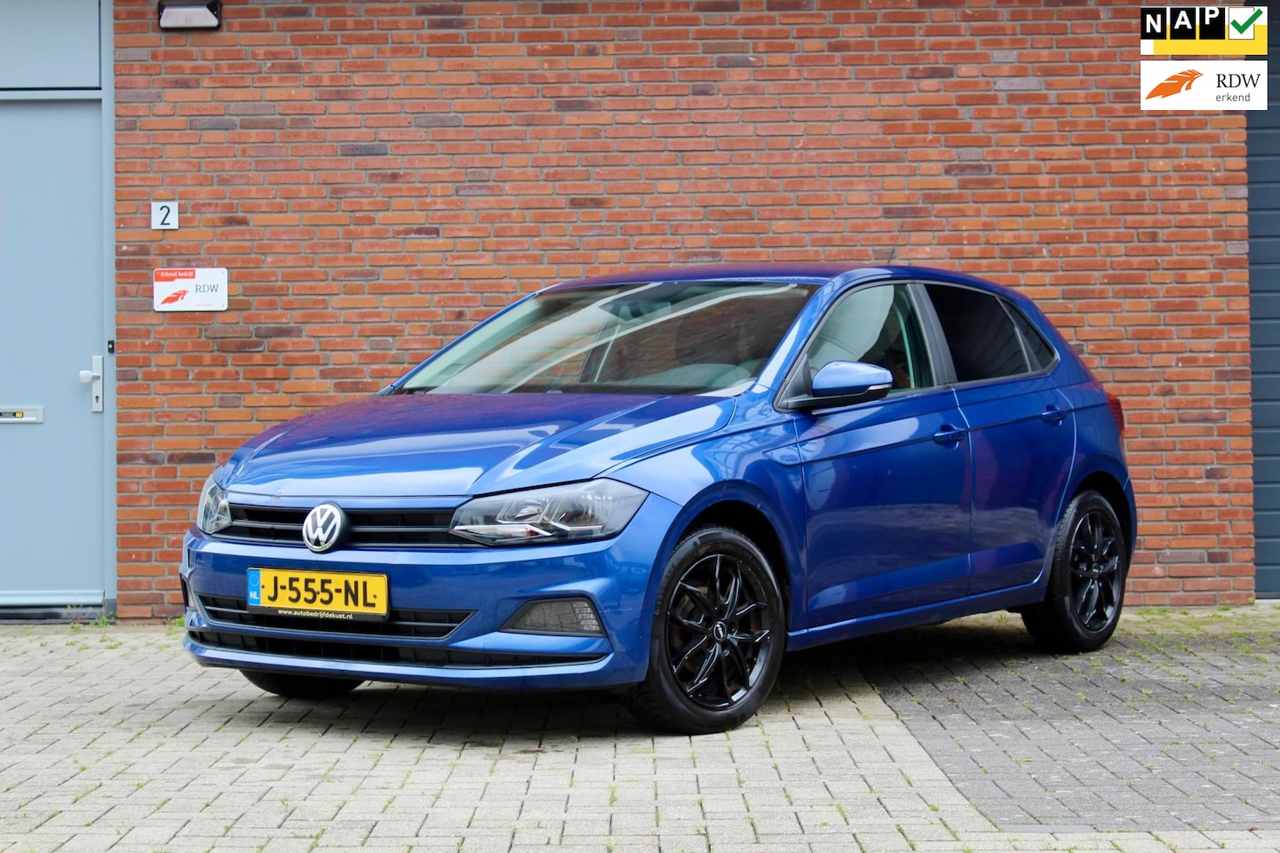 Volkswagen Polo - 1.0 MPI Comfortline Business | Stoelverwarming | Airco - AutoWereld.nl