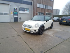 MINI Cooper - 1.6 Bns Line