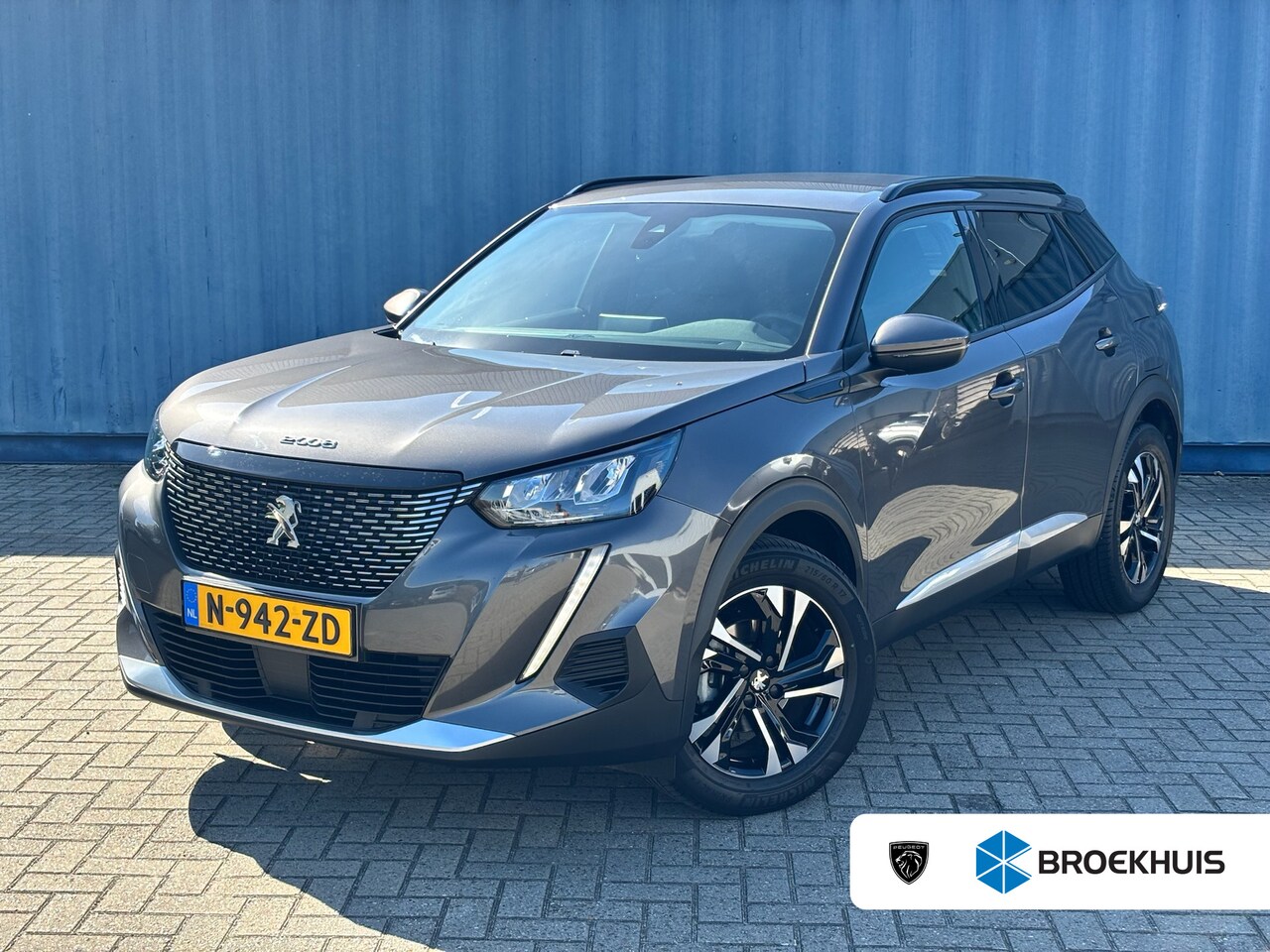 Peugeot 2008 - Peugeot 1.2 Allure Pack Trekhaak | Airco AUTO | Navi Fullscreen | Camera achter | Keyless - AutoWereld.nl