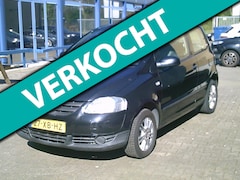Volkswagen Fox - 1.4 Trendline Nwe Apk Airco LMV Stuurbekr