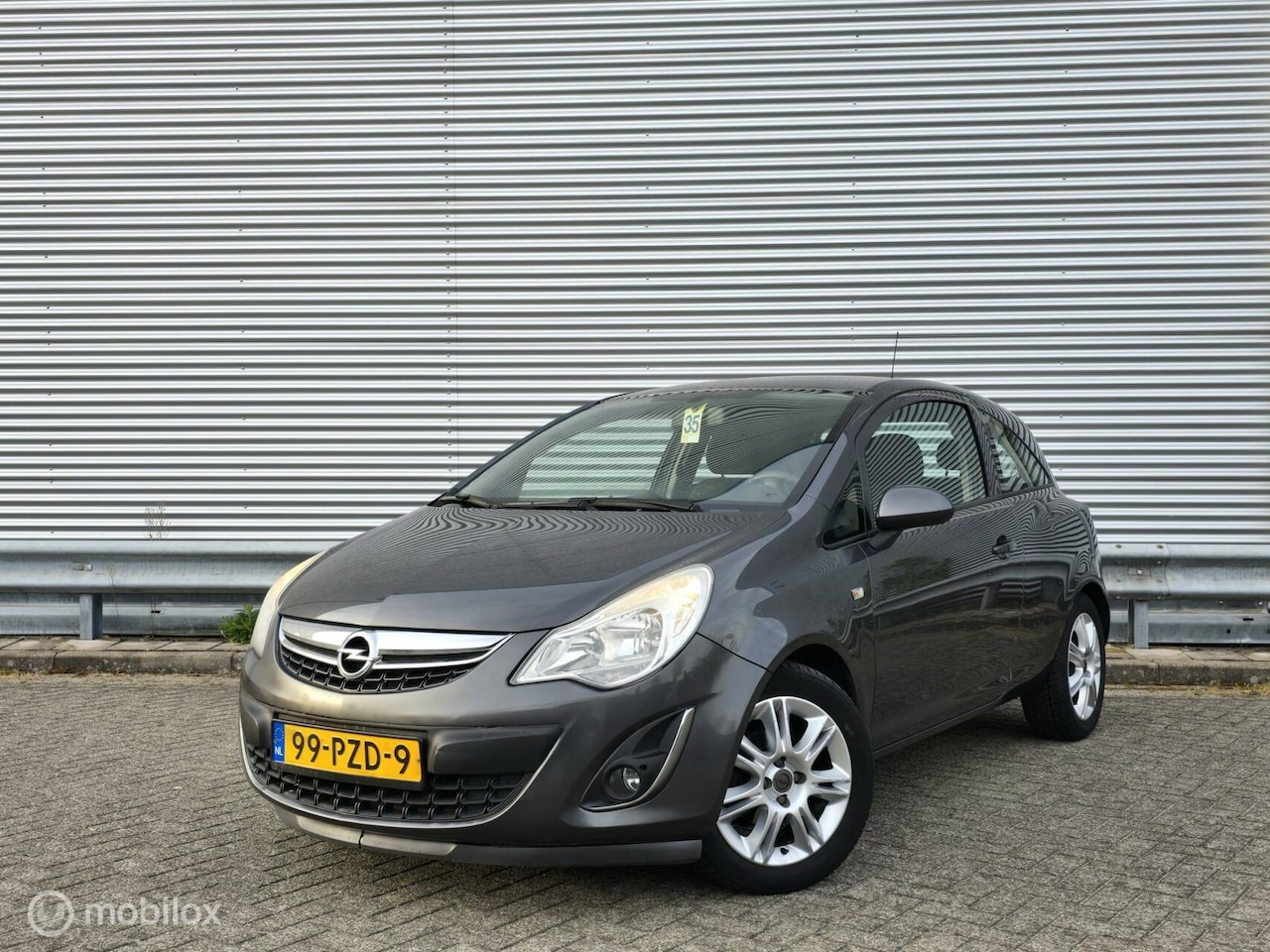 Opel Corsa - 1.2-16V Cosmo |AUT | Airco | NAP - AutoWereld.nl