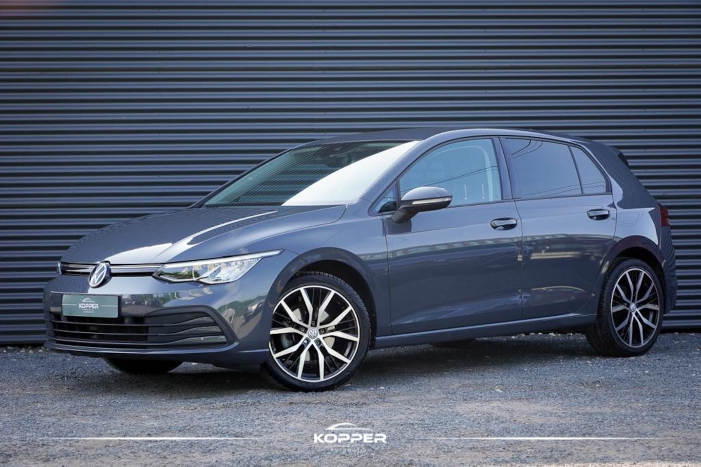 Volkswagen Golf - 1.5 TSI Style / Winterpack / Navi / Carplay / PDC - AutoWereld.nl