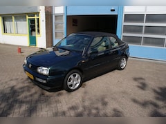 Volkswagen Golf Cabriolet - 1.6