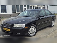 Volvo S80 - 2.4 Momentum/Airco/Cruise/Leer/APK