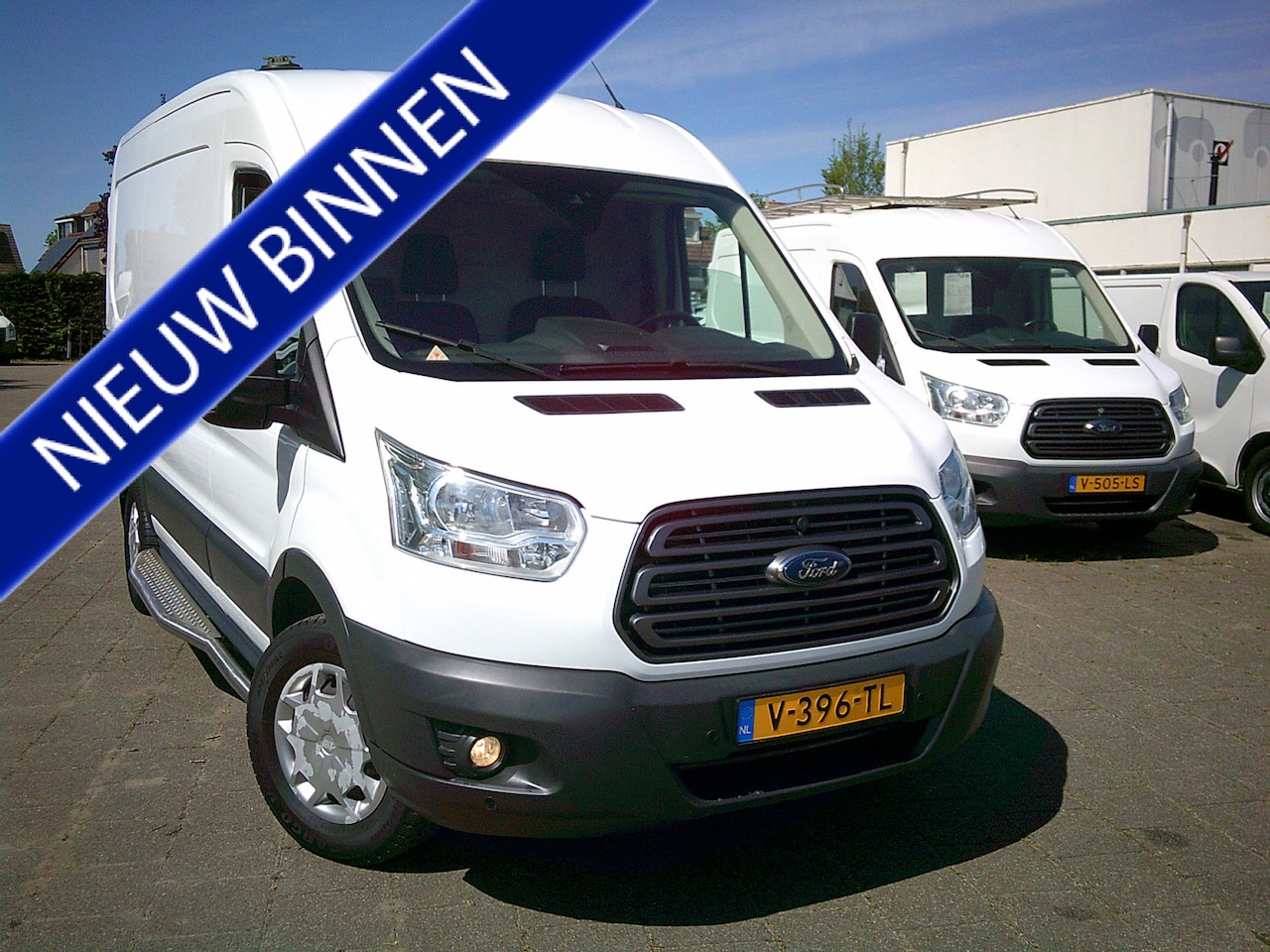 Ford Transit - 350 2.0 TDCI L2H2 Trend VOORZIEN VAN AUTOMAAT !!! 170 PK !!!! - AutoWereld.nl