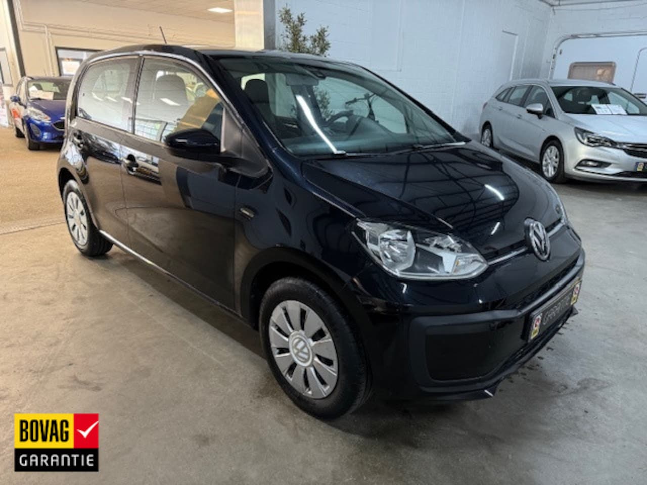 Volkswagen Up! - 1.0 BMT move up! 1.0 BMT move up! - AutoWereld.nl