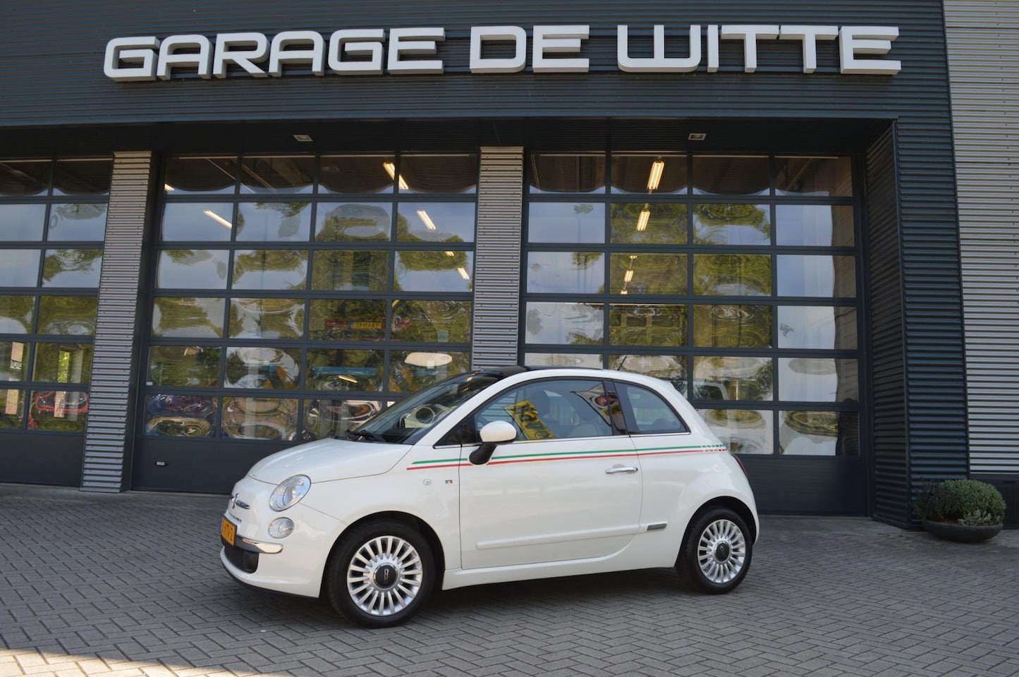 Fiat 500 - 1.2 Lounge automaat - AutoWereld.nl