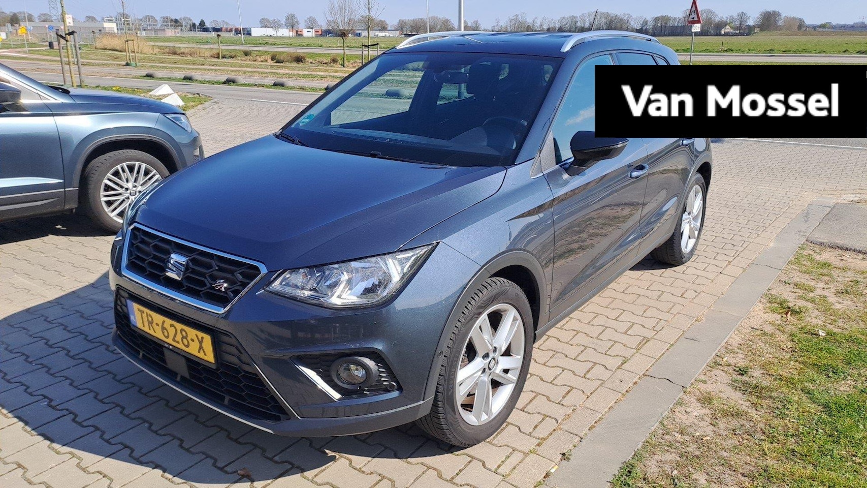 Seat Arona - 1.0 TSI FR Business Intense |1e Eigenaar | 17"LMV | Cam | ECC | Privacy Glass | PDC | - AutoWereld.nl