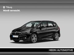 BMW 2-serie Active Tourer - 225xe iPerformance High Executive | Cruise Control | Comfort Access | Glazen Panoramadak |