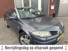 Renault Mégane coupé cabriolet - 2.0-16V Tech Line / Leder / Navi / PDC / Pano