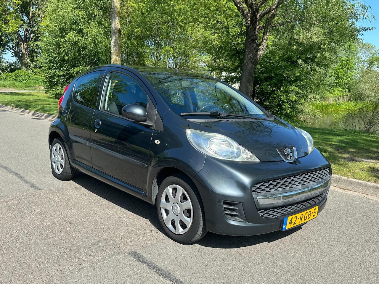 Peugeot 107 - 1.0-12V XS / 5 Deurs* Automaat* Airco* N.A.P.!! - AutoWereld.nl