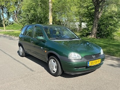 Opel Corsa - 1.2i-16V Strada* 1 Eigenaar* Automaat* Unieke km