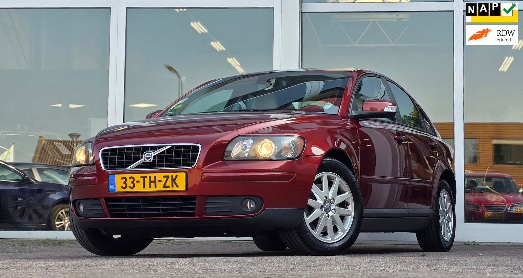 Volvo S40 - 2.4 Edition II A/T Keyles Leer Trekhaak Mooi! - AutoWereld.nl