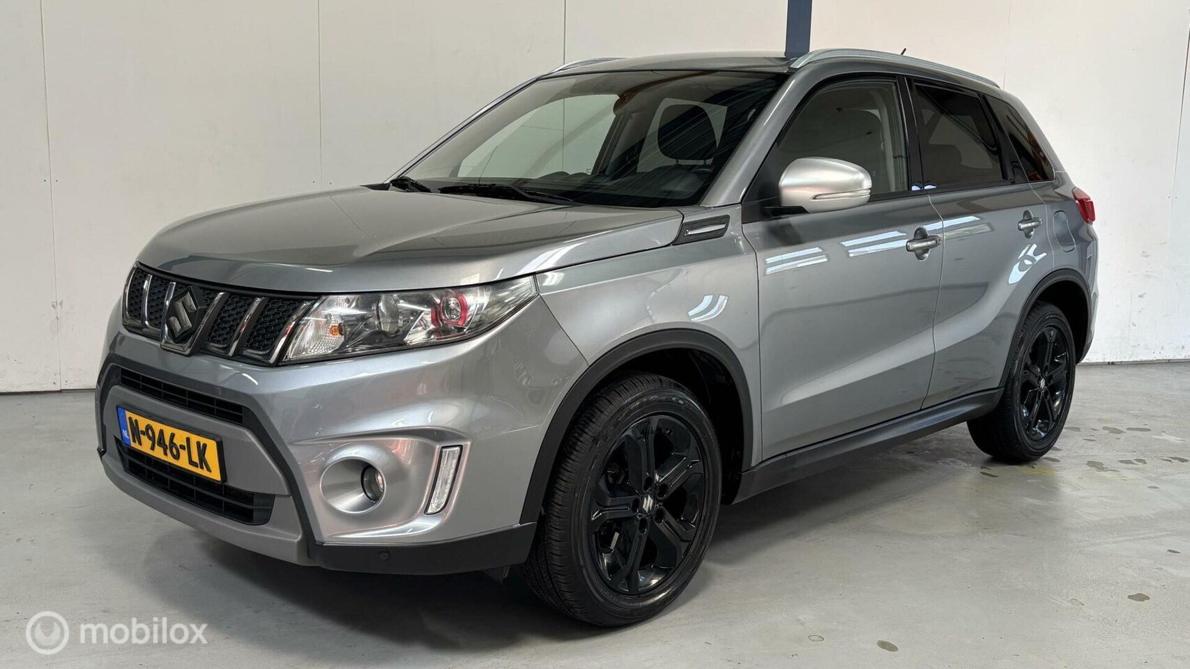 Suzuki Vitara - 1.4 S Allgrip NAVI / LED / ACHTERUITRIJCAMERA - AutoWereld.nl