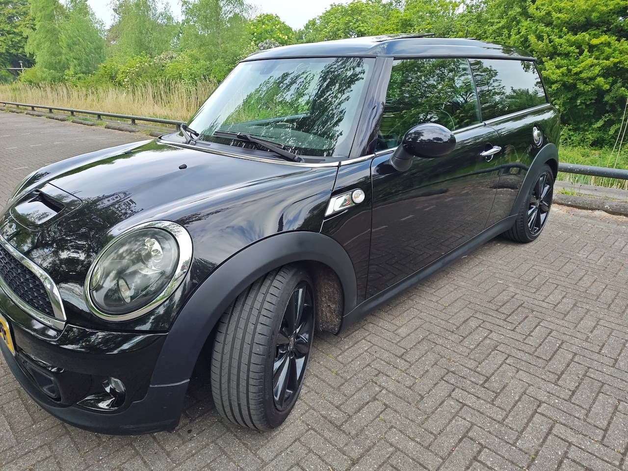 MINI Clubman - 1.6 Cooper S Chili Met gereviseerde motor en in nieuwstaat! - AutoWereld.nl