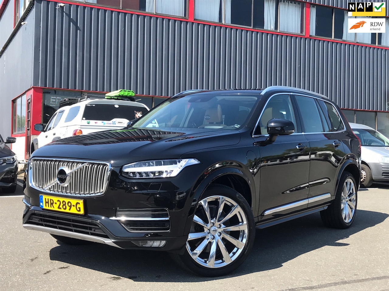 Volvo XC90 - 2.0 T8 Twin Engine AWD Inscription / NAP / PANO / 7 PERS / KEY LESS / LEER / SP VLG / - AutoWereld.nl