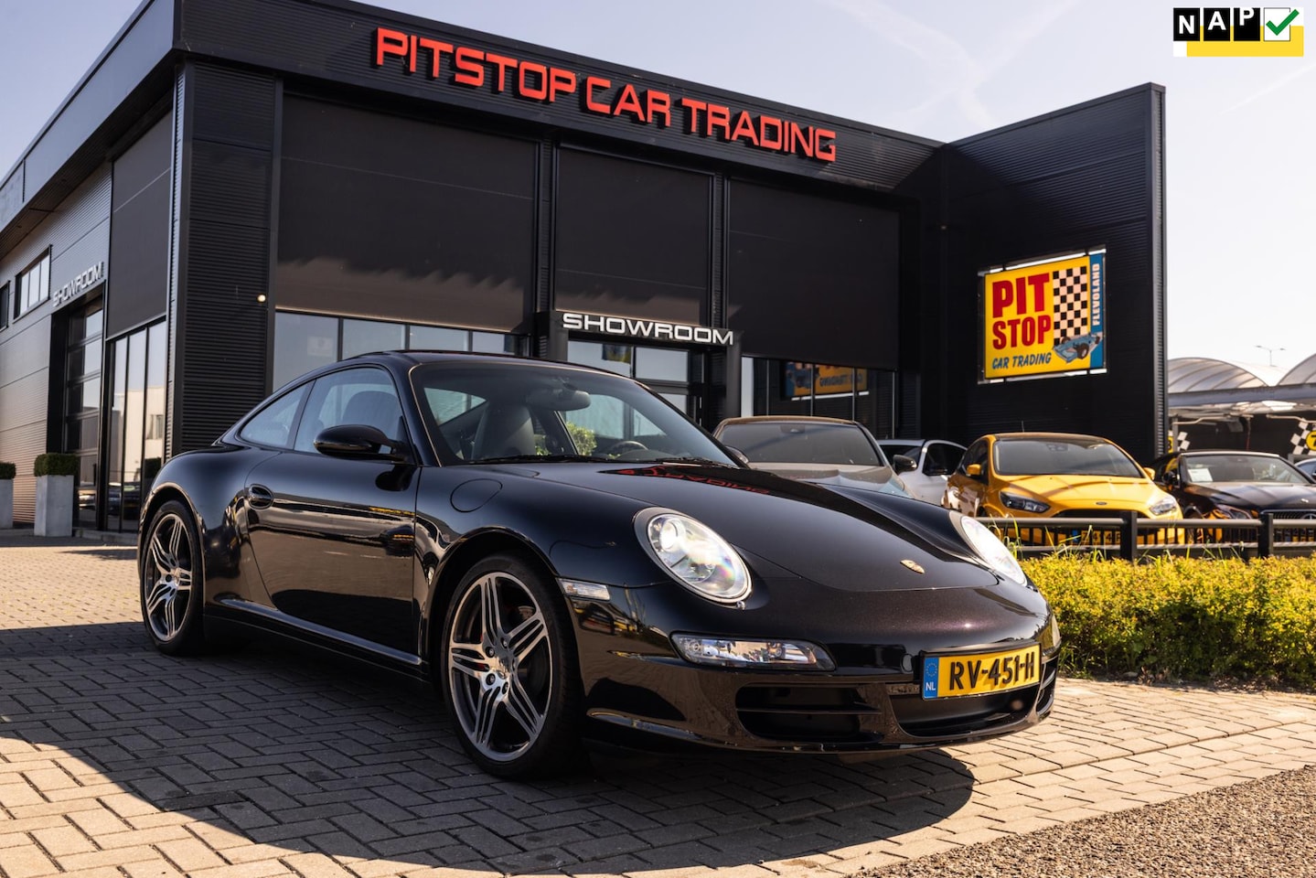 Porsche 911 - 997 3.8 Carrera 4S, 355 PK, Zwitsers, Sportuitlaat! - AutoWereld.nl