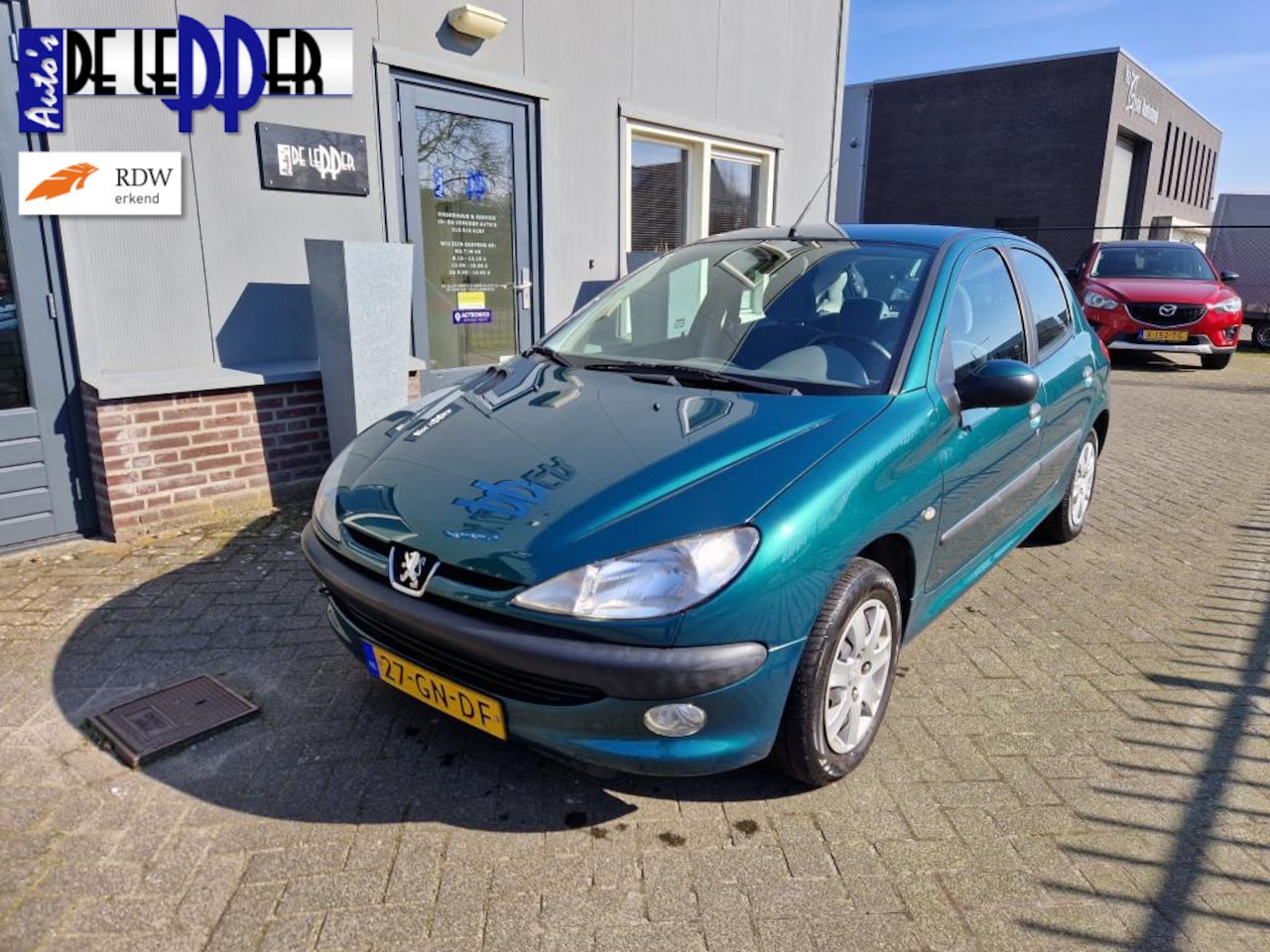 Peugeot 206 - 1.4 Gentry | Airco | Trekhaak - AutoWereld.nl