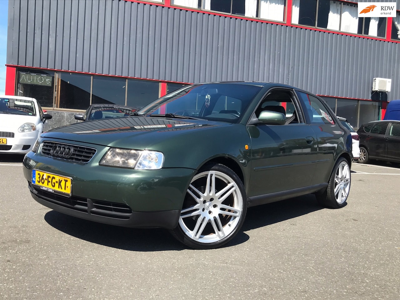 Audi A3 - 1.8 5V Ambiente / AUTOMAAT / NWE APK / SP VLG / - AutoWereld.nl