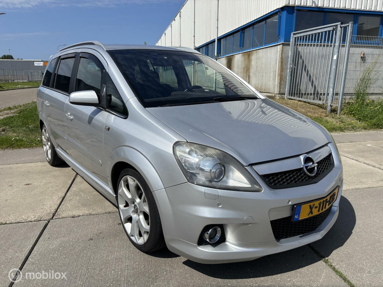 Opel Zafira - 2.0 T OPC 2.0 T OPC - AutoWereld.nl