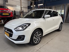 Suzuki Swift - 1.2 DualJet 83pk Smart Hybrid Style | Navigatie | Apple carplay / Android auto | Climate c