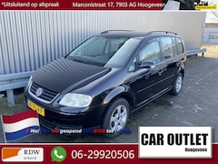 Volkswagen Touran - 2.0-16V FSI Trendline 7p. Clima, CC, Navi, PDC, LM, Trekh, – Inruil Mogelijk –