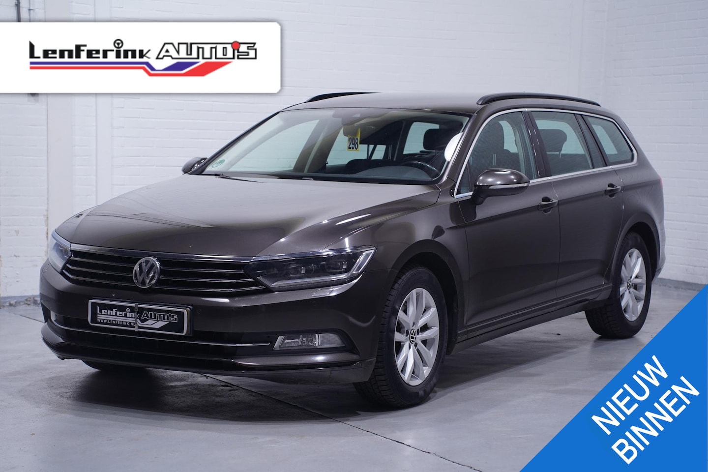 Volkswagen Passat Variant - 2.0 TDI Comfortline Clima Stoelverwarming Navi Led koplampen Trekhaak - AutoWereld.nl