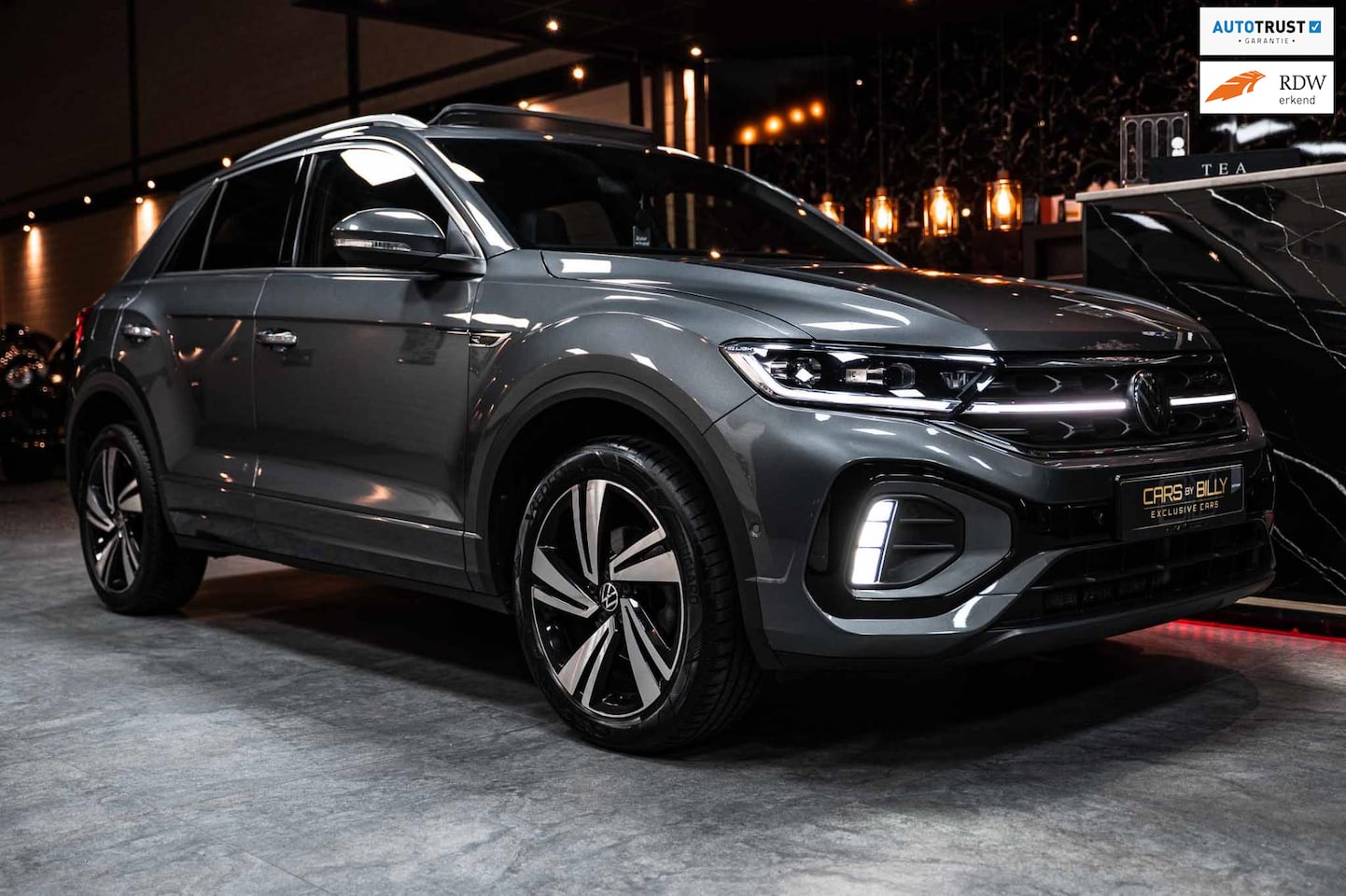 Volkswagen T-Roc - 1.5 TSI R-Line|PANO|AUT7|DIGITAL|FULL - AutoWereld.nl