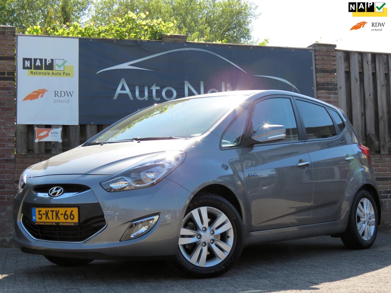 Hyundai ix20 - 1.6i 125PK i-Magine 1e EIGENAAR | TREKHAAK | DEALER ONDERHOUDEN | PARKEERSENSORS | NAVI | - AutoWereld.nl