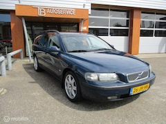 Volvo V70 - 2.4 T Comfort Line