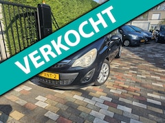 Opel Corsa - 1.4-16V Anniversary Edition 2012 Navi Airco Cruise