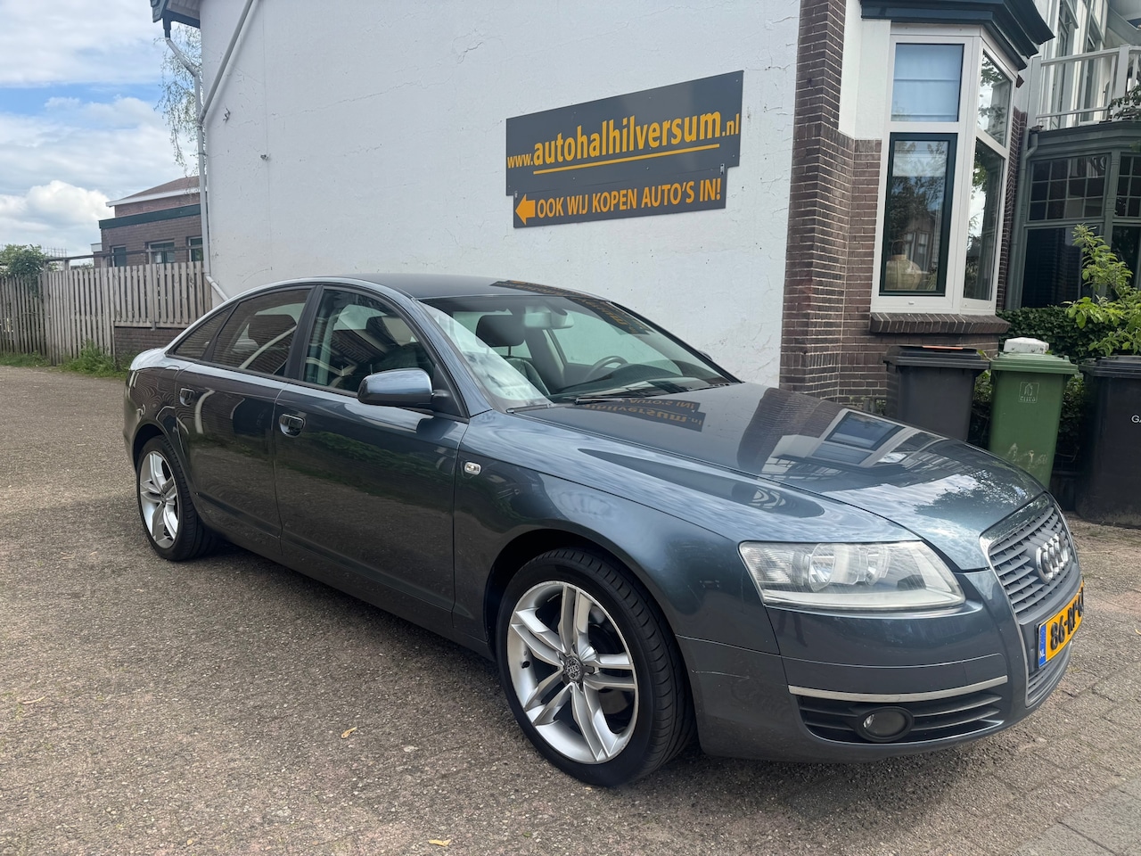 Audi A6 Limousine - 2.4 Pro Line AUTOMAAT LET OP RADIO WERKT NIET - AutoWereld.nl