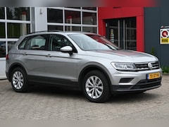 Volkswagen Tiguan - 1.4 TSI 125pk | Trekhaak wegklapbaar | Navi | Stoelverwarming |