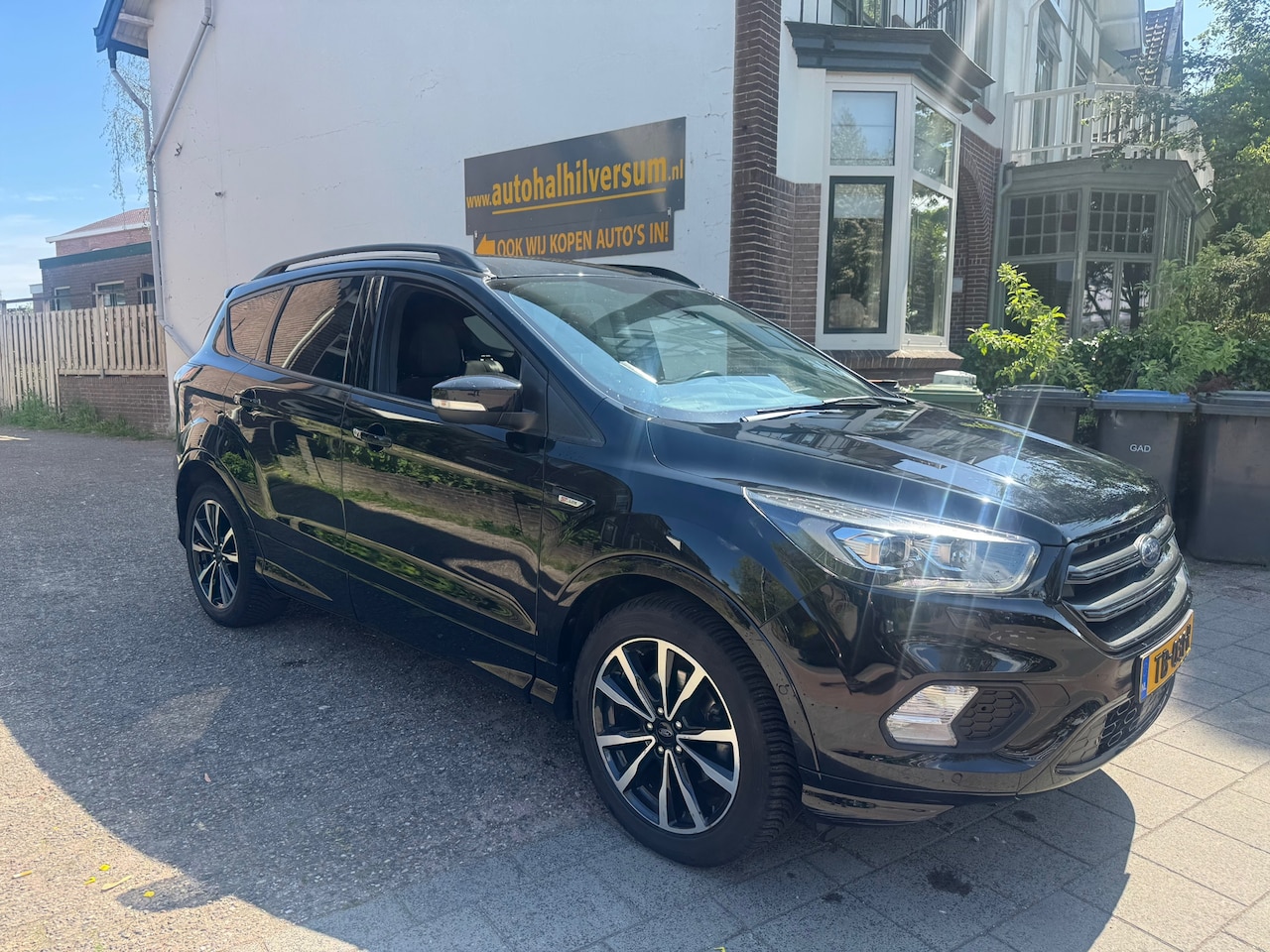 Ford Kuga - 1.5 EcoBoost ST Line LET OP KOPPAKKING LEK - AutoWereld.nl