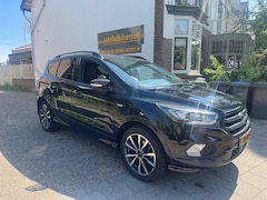 Ford Kuga - 1.5 EcoBoost ST Line LET OP KOPPAKKING LEK