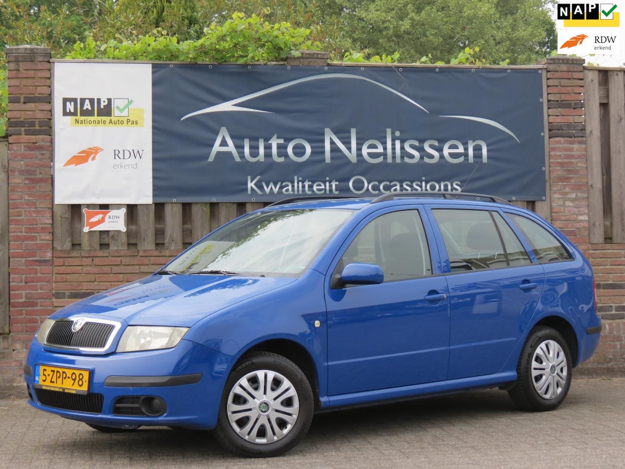 Skoda Fabia Combi - 1.4-16V Spirit | AIRCO | ALL SEASON BANDEN | GROOT KOFFERBAK | - AutoWereld.nl