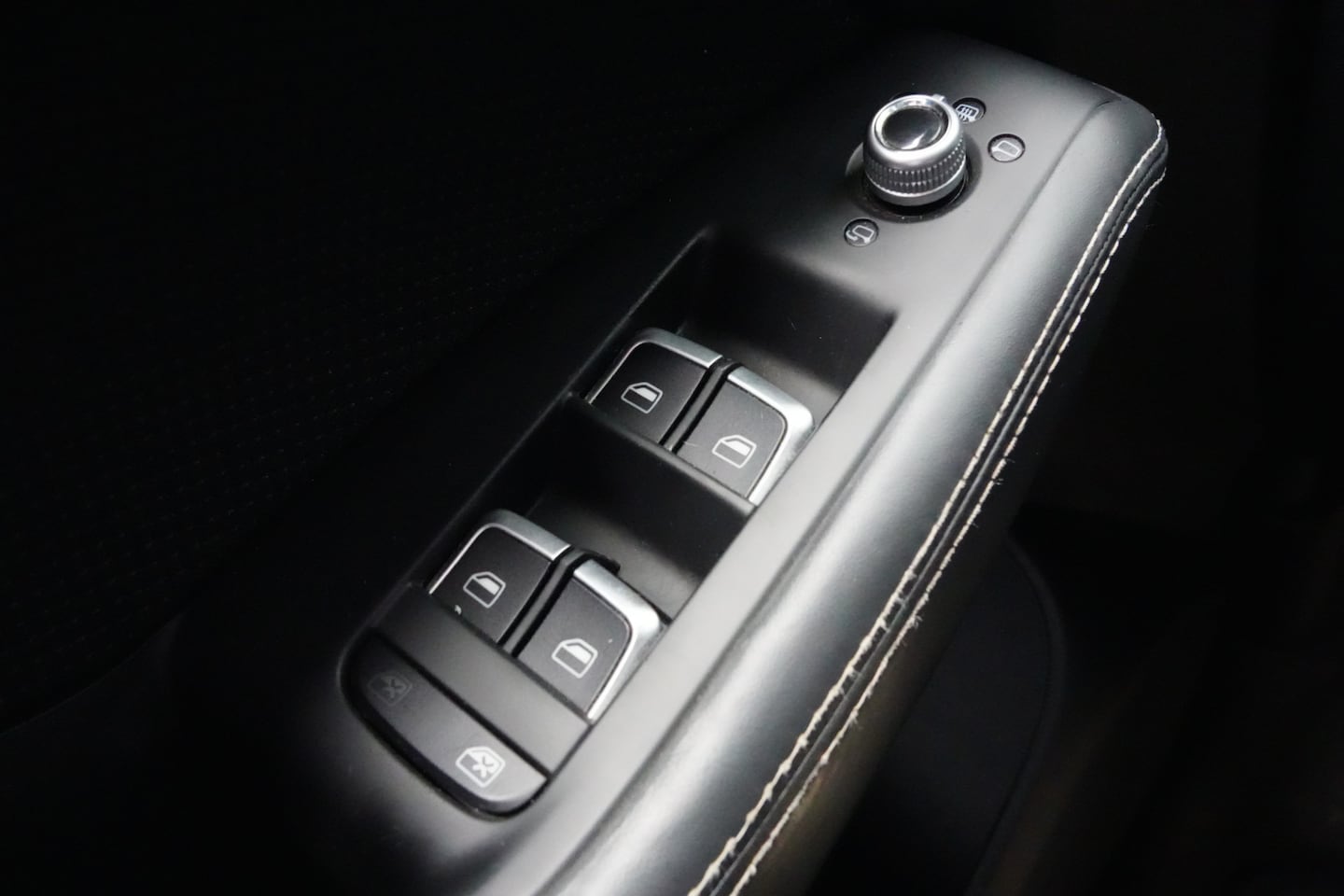 Audi Q5 - 2.0 TFSI Quattro S-Line 225pk Panoramadak/Navigatie/Stoelverwarming - AutoWereld.nl