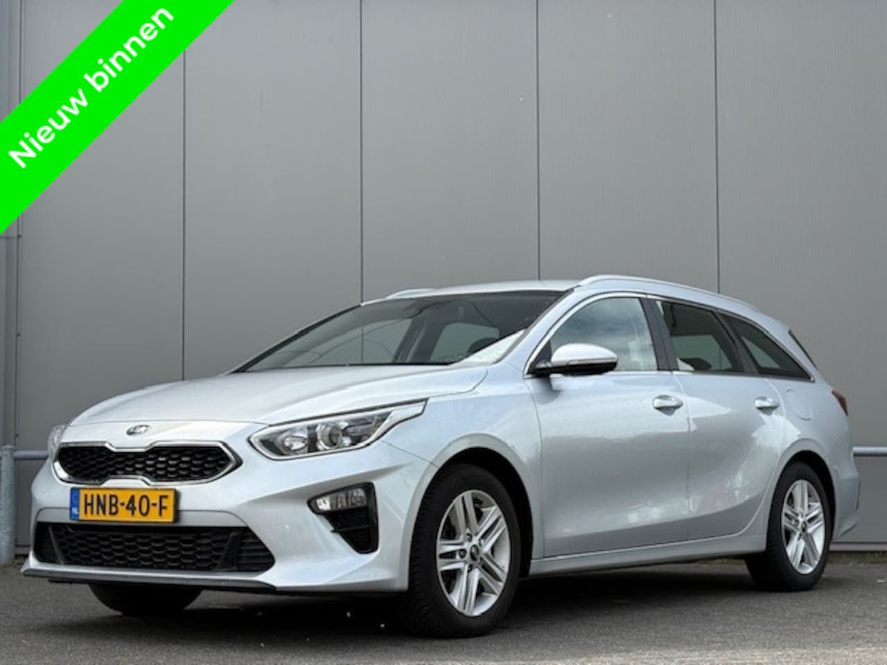 Kia Cee'd Sportswagon - Ceed 1.6 CRDi - nap! Ex overheid - automaat - cruise - airco - - AutoWereld.nl