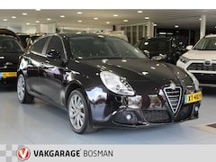 Alfa Romeo Giulietta - 1.4 T Distinctive/PDC/CRUISE/AIRCO
