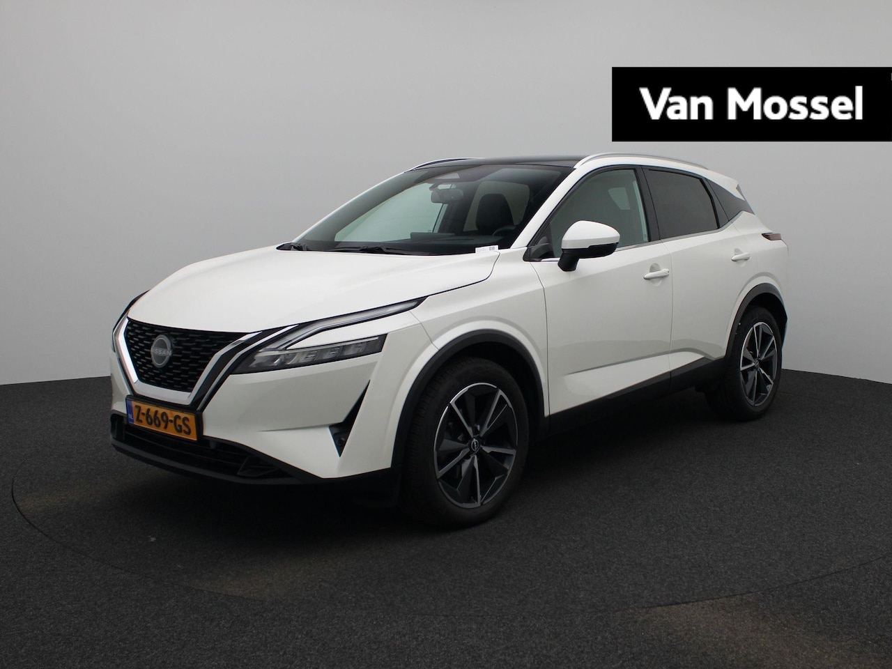 Nissan Qashqai - 1.3 MHEV Xtronic Tekna | half leder | elektrisch verstelbare stoelen | Camera | clima | Ap - AutoWereld.nl