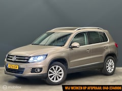 Volkswagen Tiguan - 1.4 TSI Sport&Style Leder Navi Xenon Pano