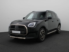 MINI Countryman - C Favoured Trim + Pakket L + Panorama dak + Harman Kardon + Camera + Led + 19''