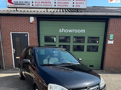 Opel Corsa - 1.2-16V Rhythm