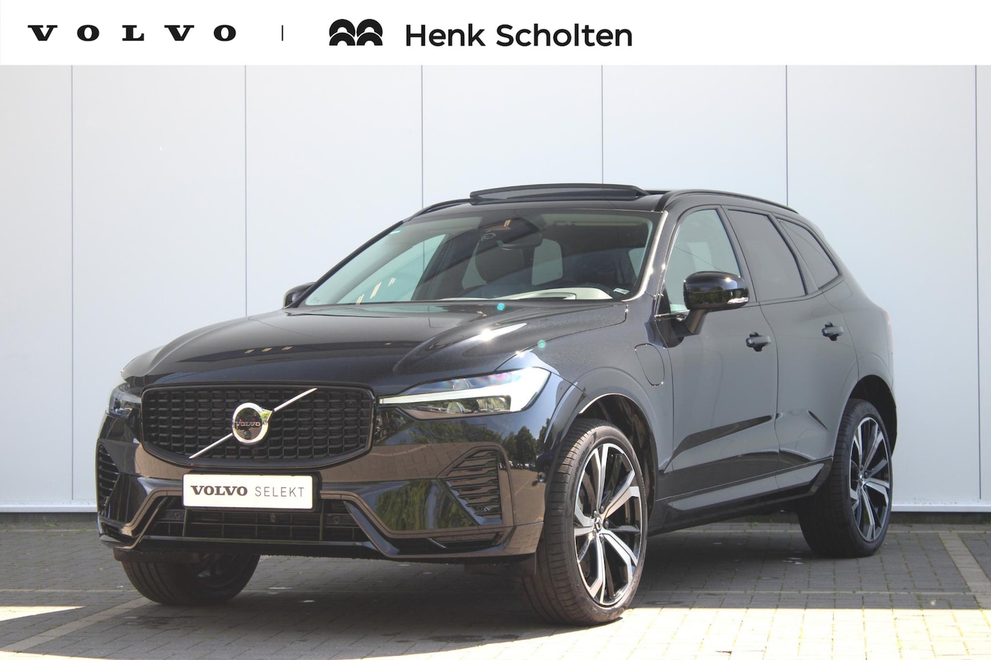 Volvo XC60 - T8 455PK AWD Ultra Dark | Luchtvering | Premium Harman/Kardon Audio | Stoel/Stuurverwarmin - AutoWereld.nl