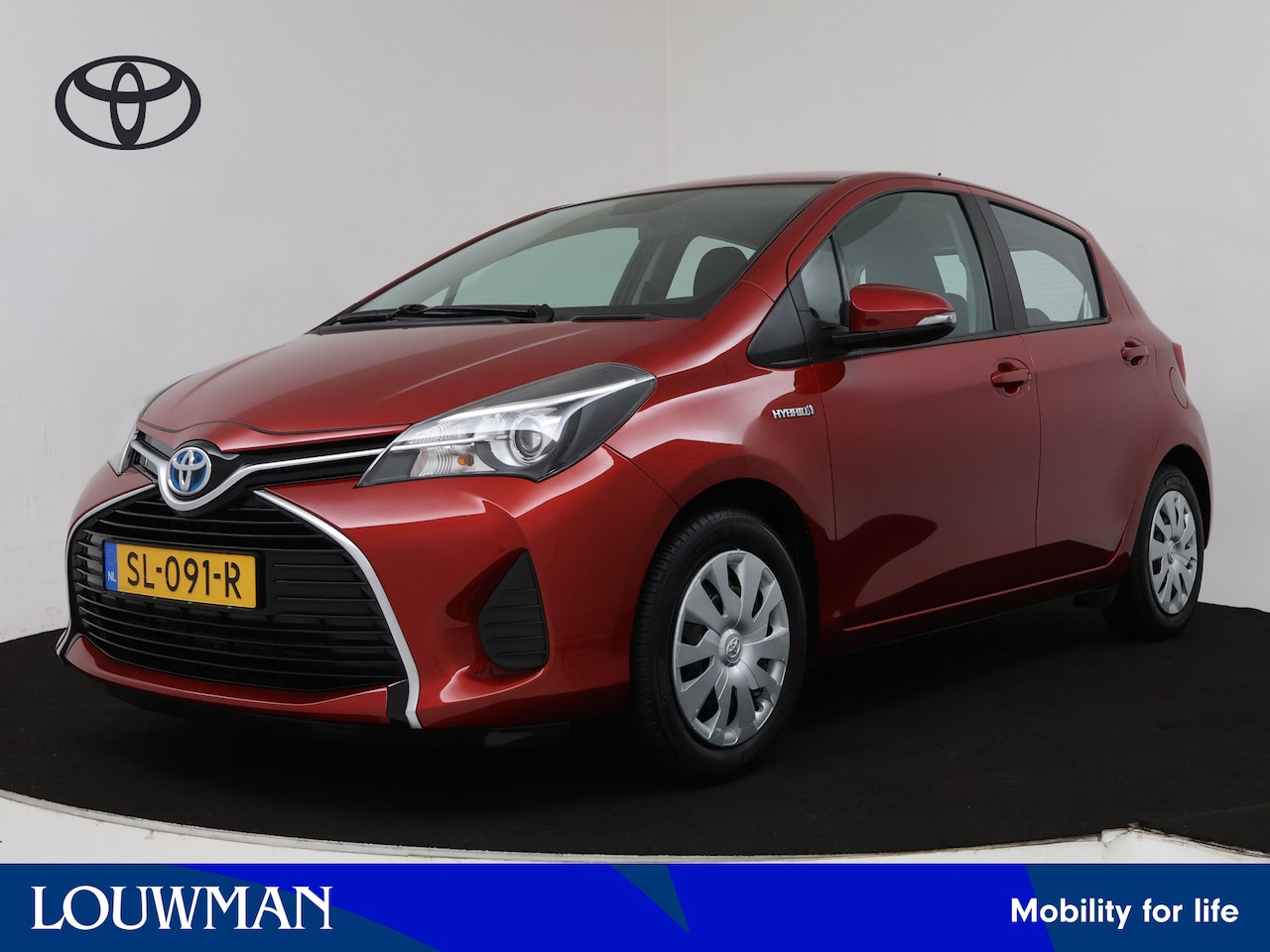 Toyota Yaris - 1.5 Hybrid Aspiration Limited - AutoWereld.nl