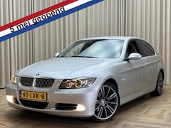 BMW 3-serie - 325i Executive *Automaat* / Navigatie / ECC Clima / Klepsysteem / Stoelverwarming / Cruise
