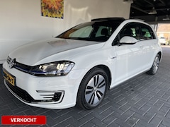 Volkswagen Golf - 1.4 TSI GTE / PANO dak / Volledig dealer onderhouden / LED