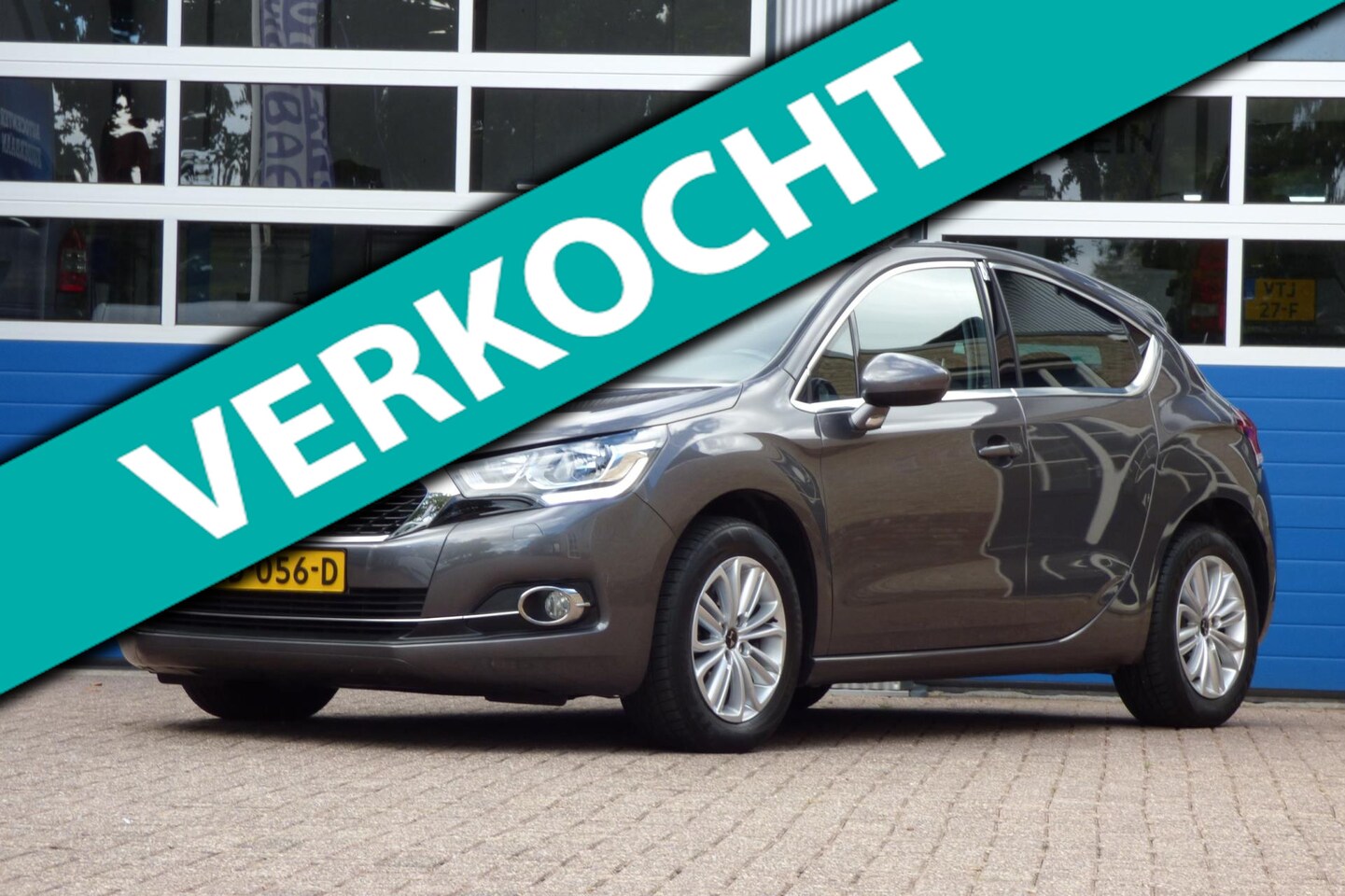 DS 4 - 1.2 PureTech Chic 1.2 PureTech Chic - AutoWereld.nl